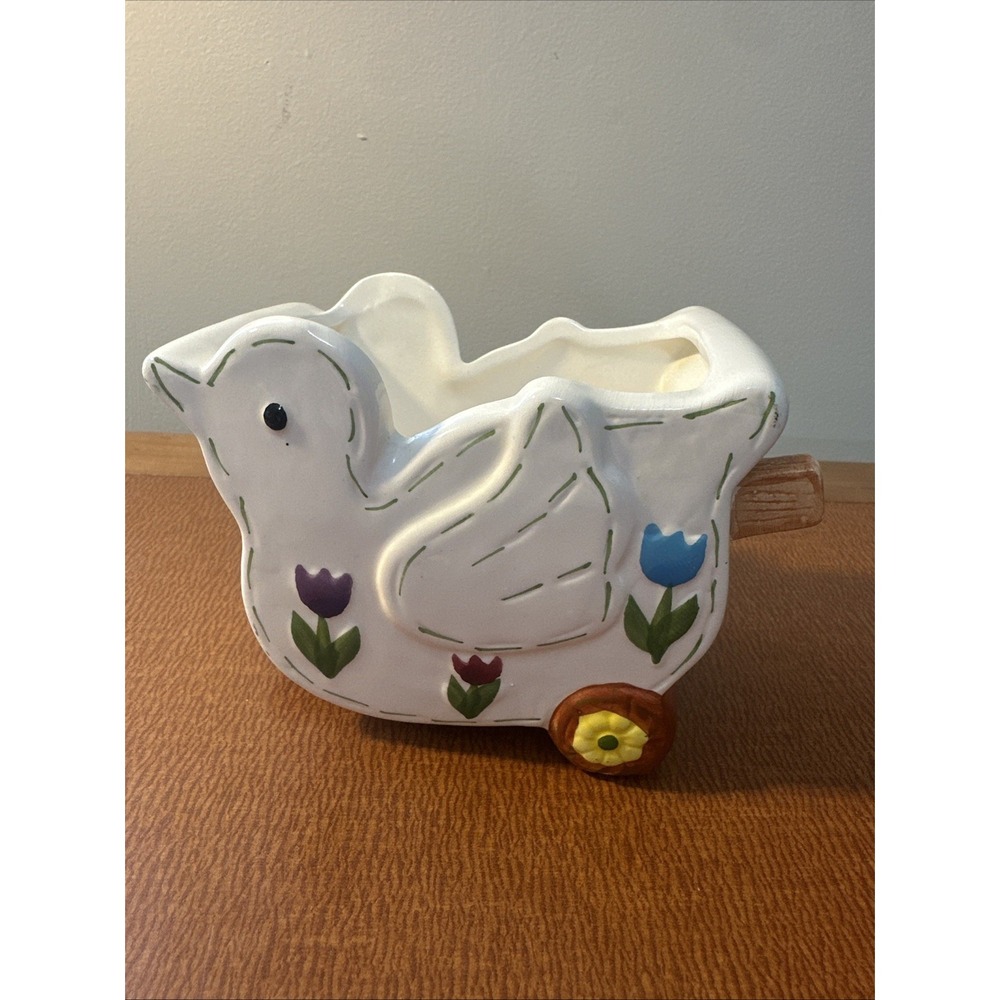 Vtg Chick Wheelbarrow Planter Easter Spring Kitsch Decor‎